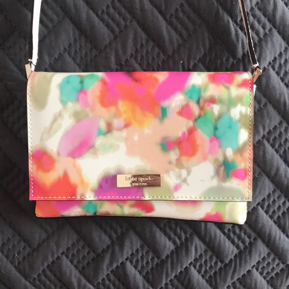 kate spade Handbags - Kate Spade colorful Crossbody bag
